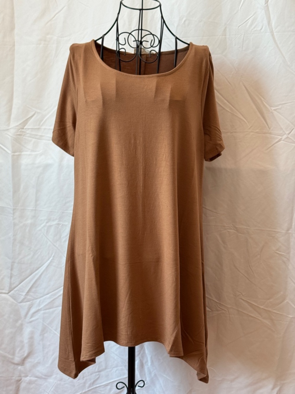 470 - Zenana Outfitters Deep Camel Scoop Neck Tunic